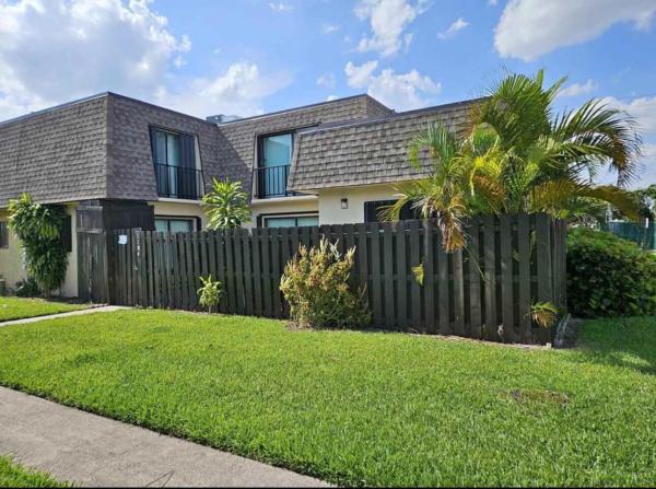 Waterview Estates, 1104 Waterview Dr, Palm Springs, Florida 33461, image 1
