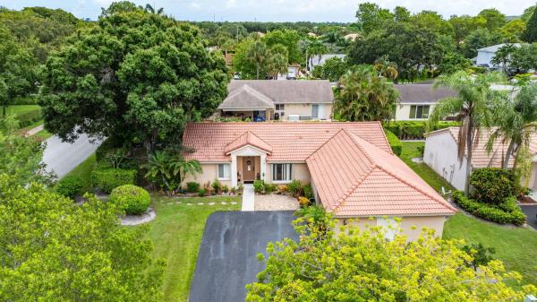 Bermuda Cove, 5562 NW 41st Ave, Coconut Creek, Florida 33073, image 1