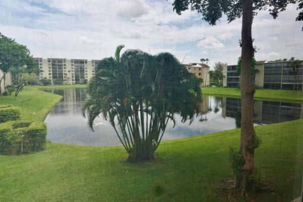 Huntington Lakes 1, 6655 Kensington Ln #202, Delray Beach, Florida 33446, image 1