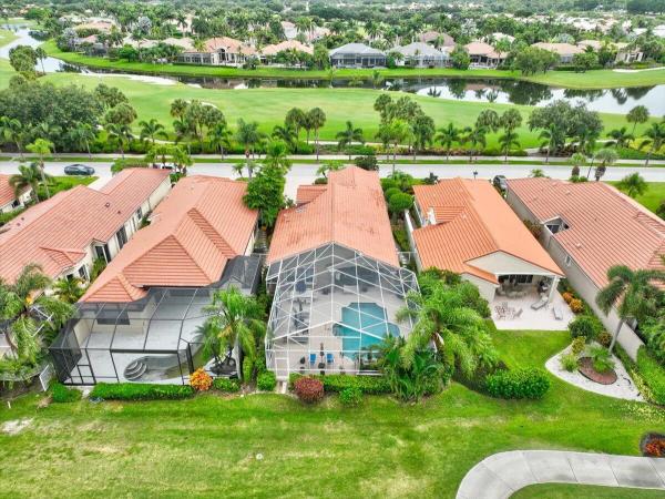 Huntington At Wycliffe, 4442 Hazleton Ln, Lake Worth, Florida 33449, image 2