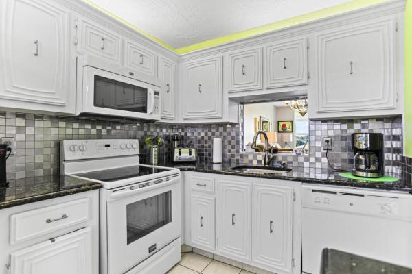 Somerset, 2871 Somerset Dr #411, Lauderdale Lakes, Florida 33311, image 1