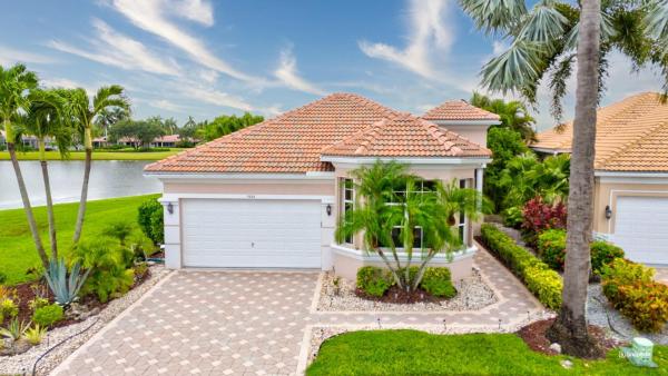 Turnberry Isle At Aberdeen, 7023 Fairway Lakes Dr, Boynton Beach, Florida 33472, image 1