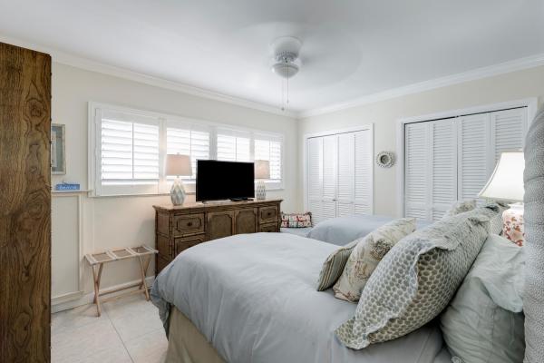 Ocean Towers South, 139 Sunrise Ave #2010, Palm Beach, Florida 33480, image 3