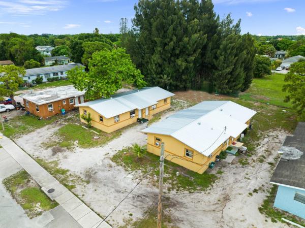 Sunny Acres, 1306 N 21st St, Fort Pierce, Florida 34950, image 3