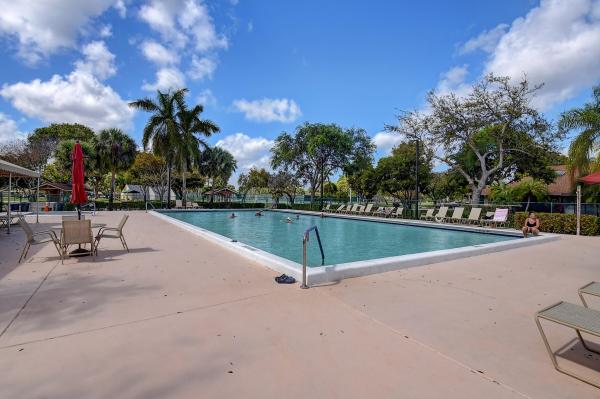 Parkshore At Whisper Walk, 8370 Springlake Dr, Boca Raton, Florida 33496, image 2