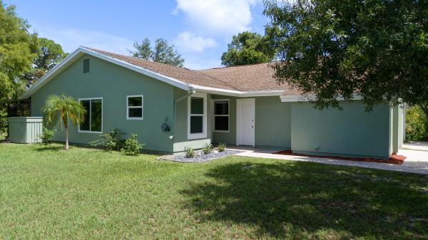 Rivergreen Villas, 1632 SE Kestwick Ct, Port St. Lucie, Florida 34952, image 2