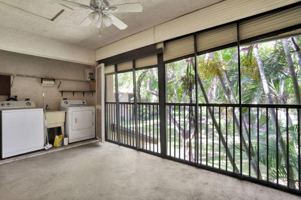 Karanda Village 3, 3939 Cocoplum Cir #3521, Coconut Creek, Florida 33063, image 2