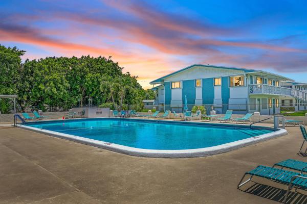 Lakeside Point Gardens, 2381 Sunset Ave #302, Lake Worth Beach, Florida 33461, image 1