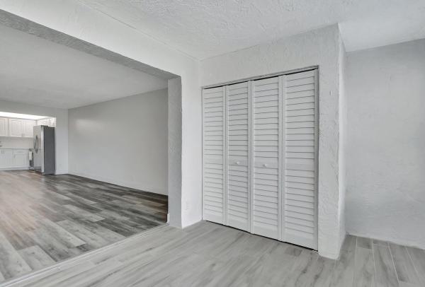 Isle Of Boca Dunes, 9273 SW 8th St #319, Boca Raton, Florida 33428, image 2