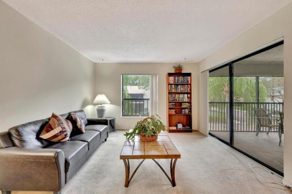Karanda Village 4, 3973 Carambola Cir N #29112, Coconut Creek, Florida 33066, image 3