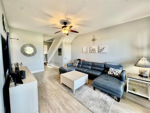 Seminole Lakes, 303 River Bluff Ln, Royal Palm Beach, Florida 33411, image 1