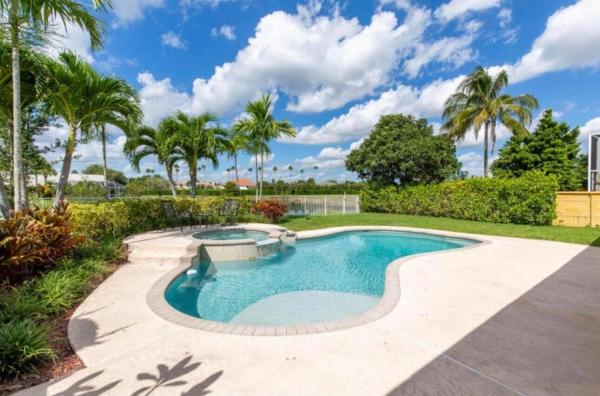 Lakefield South, 2465 Country Golf Dr, Wellington, Florida 33414, image 1