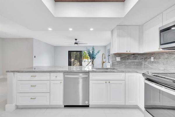 Lighthouse Village, 1759 NE 39th Ct #1302, Pompano Beach, Florida 33064, image 1