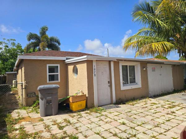 Ridge Grove, 1078 Highview Rd, Lake Worth Beach, Florida 33462, image 1