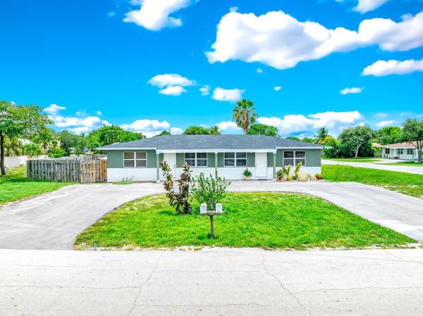 Congress Heights, 2903 Laura Ln #1 & 2, Palm Springs, Florida 33406, image 1