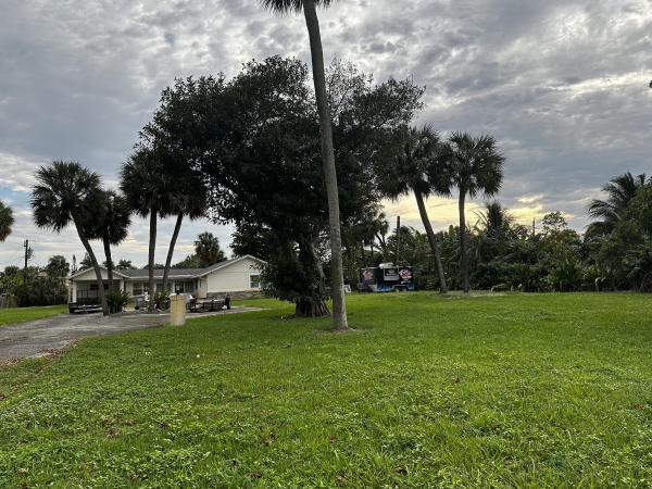 Ford's Manor, 2620 NW 13th St, Pompano Beach, Florida 33069, image 1