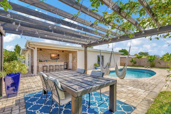 Flamango Lake, 2710 Flamango Lake Dr, West Palm Beach, Florida 33406, image 1
