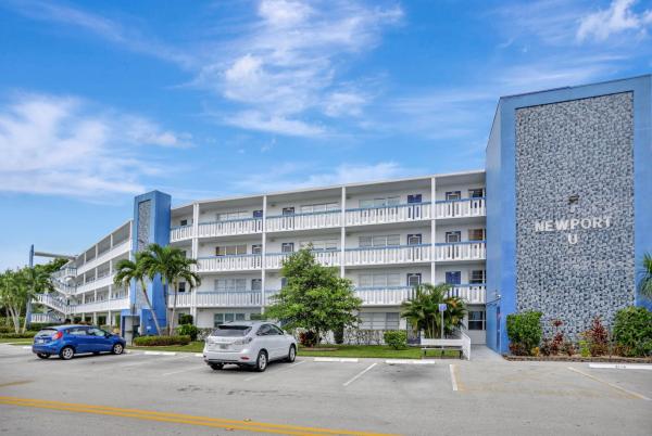 Newport, 2119 Newport U, Deerfield Beach, Florida 33442, image 1