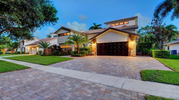 Colonnade At Glen Oaks, 2686 NW 41st St, Boca Raton, Florida 33434, image 1