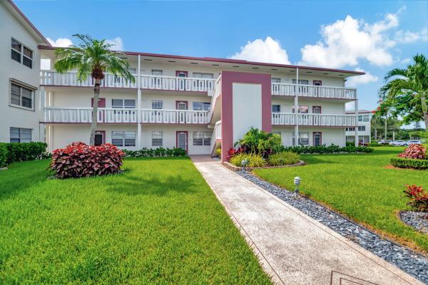 28 Fanshaw A, Boca Raton, Florida 33434, image 2