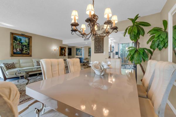 1302 Bridgewood Dr, Boca Raton, Florida 33434, image 2