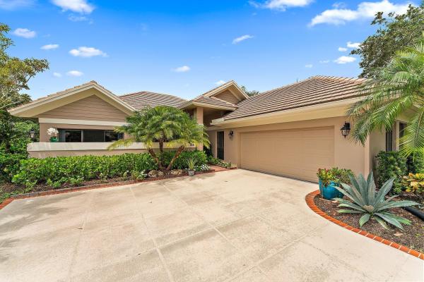 Coventry, 155 Coventry Pl, Palm Beach Gardens, Florida 33418, image 1
