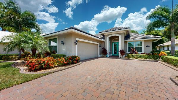 Meadowood Golf & Tennis Club, 2694 Conifer Dr, Fort Pierce, Florida 34951, image 1