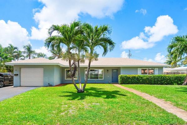 Yacht Club, 131 S Dory Rd, North Palm Beach, Florida 33408, image 1