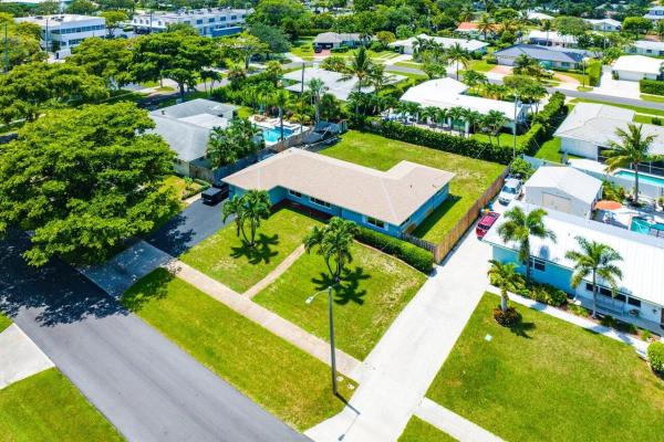 Yacht Club, 131 S Dory Rd, North Palm Beach, Florida 33408, image 2