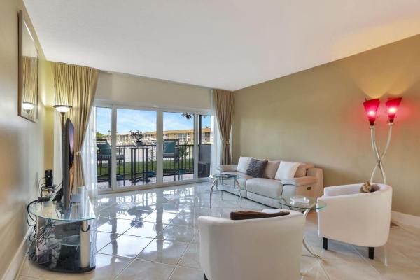 Waterford Point, 801 S Federal Hwy #108, Pompano Beach, Florida 33062, image 3