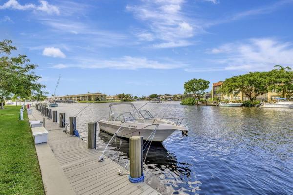 Waterford Point, 801 S Federal Hwy #108, Pompano Beach, Florida 33062, image 2