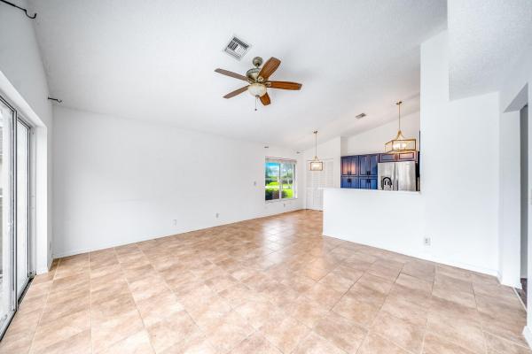 Crestwood, 140 Queens Ln, Royal Palm Beach, Florida 33411, image 3
