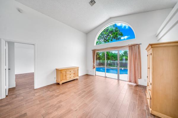 Crestwood, 140 Queens Ln, Royal Palm Beach, Florida 33411, image 2