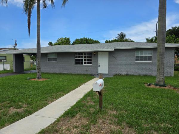 Park Manor, 3408 Avenue H, Riviera Beach, Florida 33404, image 1