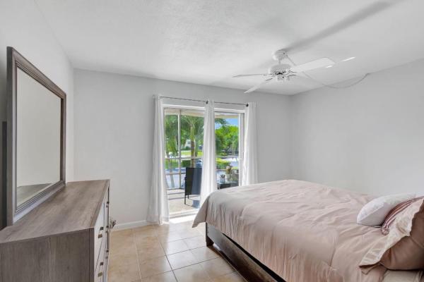 Tamberlane, 5510 Tamberlane Cir #247, Palm Beach Gardens, Florida 33418, image 2