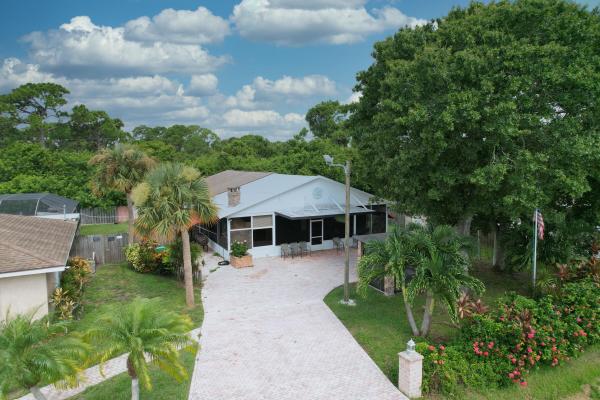 Indian River Estates, 4811 Seagrape Dr, Fort Pierce, Florida 34982, image 1