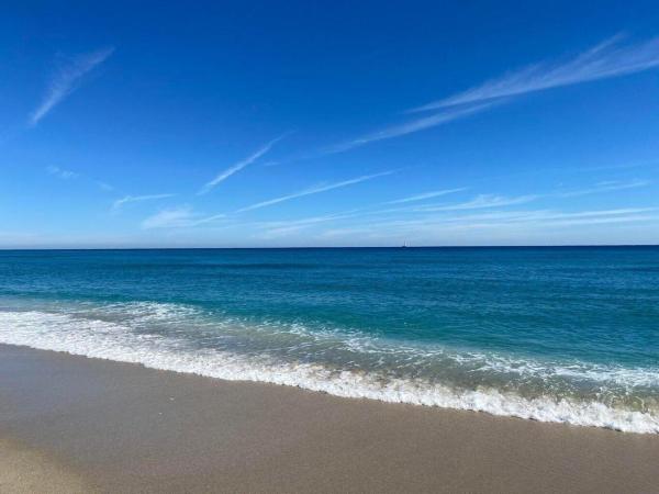 Regency Highland Club, 3912 S Ocean Blvd #1115, Highland Beach, Florida 33487, image 2