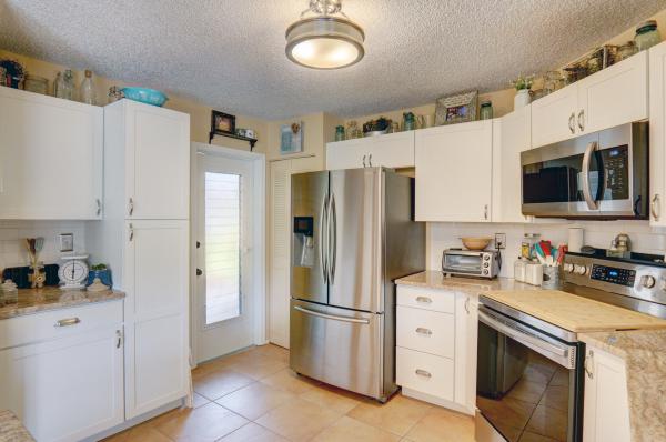 Greenway Village North, 6 Greenway Vlg N #103, Royal Palm Beach, Florida 33411, image 2