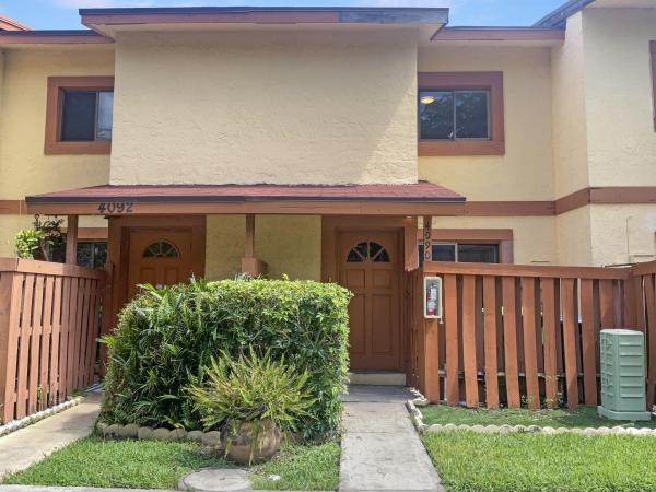Del Rio Village Townhomes, 4090 Sierra Ter, Sunrise, Florida 33351, image 1