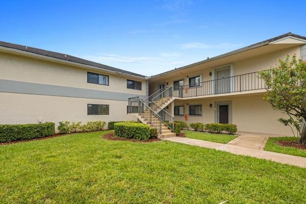 Trowbridge At Lakes Of Delray, 15378 Lakes Of Delray Blvd #2, Delray Beach, Florida 33484, image 2