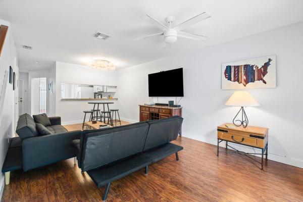 Riverwalk, 6222 Riverwalk Ln #3, Jupiter, Florida 33458, image 2