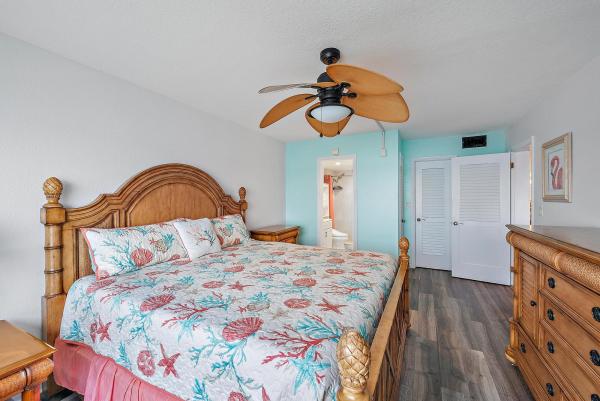 Landings East, 52 Yacht Club Dr #204, North Palm Beach, Florida 33408, image 1
