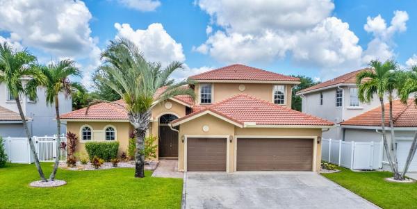 Farmington Estates, 3414 Harness Cir, Lake Worth Beach, Florida 33449, image 1