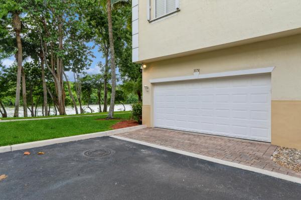 Parkside Square, 3178 N Greenleaf Cir, Boynton Beach, Florida 33426, image 1