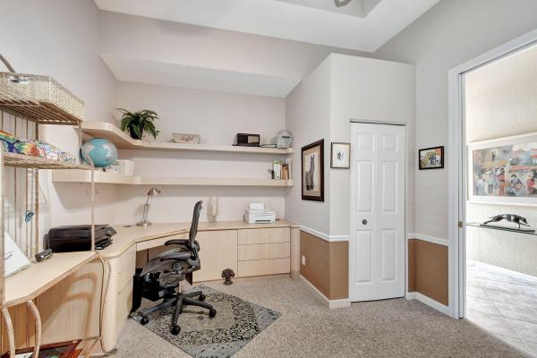 Huntington At Wycliffe, 4670 Hazleton Ln, Lake Worth, Florida 33449, image 1