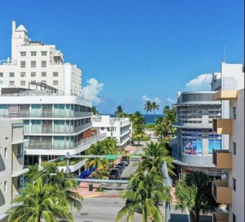 Collins Vista, 1150 Collins Ave #406, Miami Beach, Florida 33139, image 1