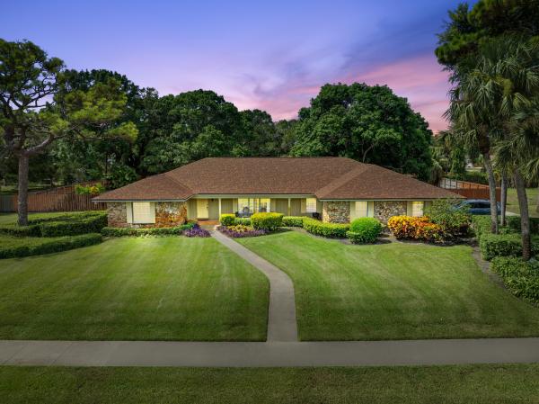 Maravilla Estates, 1021 Grandview Blvd, Fort Pierce, Florida 34982, image 1