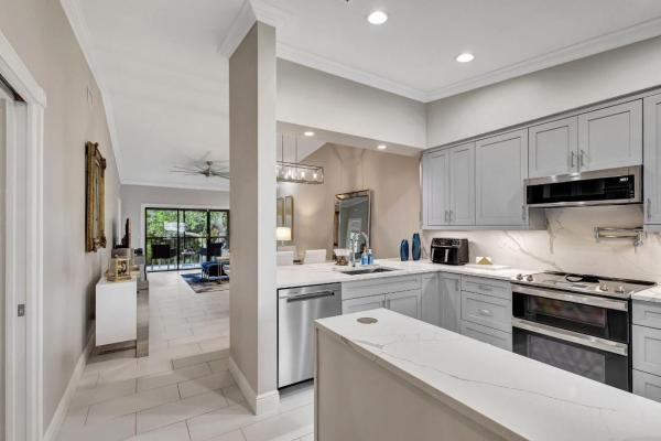 Sabal Ridge, 2301 Sabal Ridge Ct #G, Palm Beach Gardens, Florida 33418, image 1