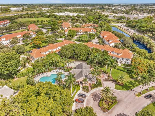 Bahia At Delray, 1055 Crystal Way #B, Delray Beach, Florida 33444, image 2