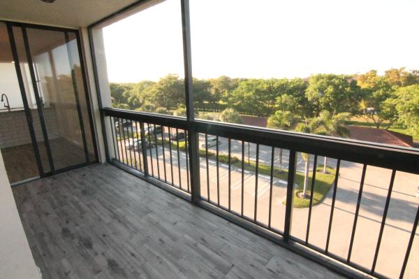 Lakeside At Delray, 950 Lavers Cir #F501, Delray Beach, Florida 33444, image 2